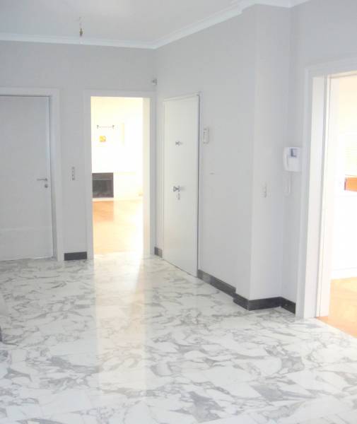 VENDU - ORANGERIE Quai Rouget de Lisle Appartement 7 pièces 222 m² en dernier étage avec Grande Terrasse 60 m²