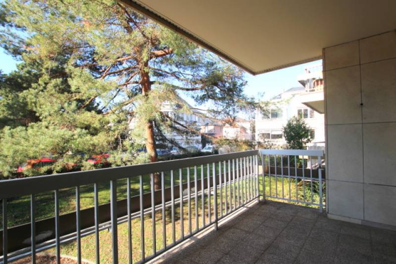 STRASBOURG CONTADES – RUE ERWIN – AU CALME – APPARTEMENT MEUBLE – 2 PIECES 58 M² - 2 BEAUX BALCONS – PARKING