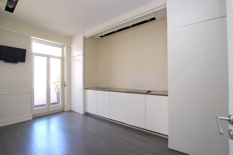 VENDU - STRASBOURG – ORANGERIE – BEL APPARTEMENT D’ANGLE - 5 PIECES - CLIMATISE - DANS IMMEUBLE BOURGEOIS - ETAGE ELEVE ASCENSEUR – BALCONS ET JARDIN COMMUN