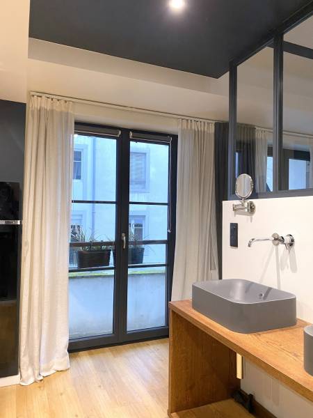 Centre ville proche Tribunal Superbe Loft Meublé