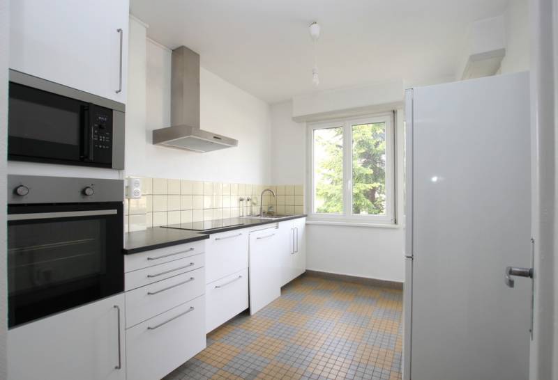 LOUE - STRASBOURG – ROBERTSAU – RUE BOECKLIN – APP. TRAVERSANT 3 PIECES 71 M² - 2 BALCONS – CAVE - GARAGE