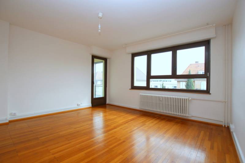 LOUE - STRASBOURG – ROBERTSAU – RUE BOECKLIN – APP. TRAVERSANT 3 PIECES 71 M² - 2 BALCONS – CAVE - GARAGE