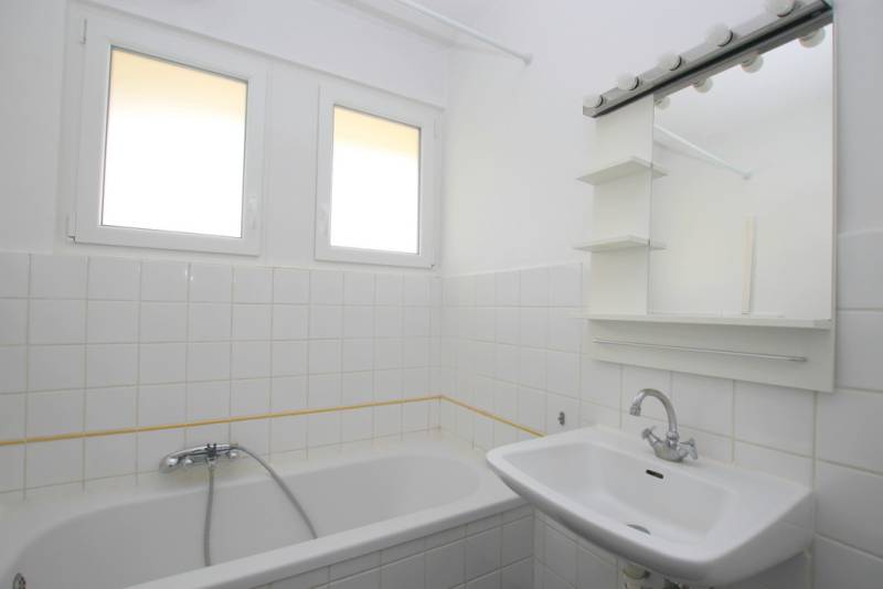 LOUE - STRASBOURG – ROBERTSAU – RUE BOECKLIN – APP. TRAVERSANT 3 PIECES 71 M² - 2 BALCONS – CAVE - GARAGE