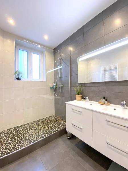 VENDU - Contades - 5 pièces 126 m² état neuf balcons