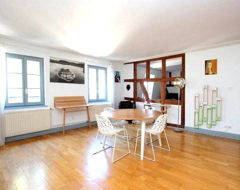 HYPER CENTRE – GRAND RUE - RARE - 3 PIECES MEUBLE