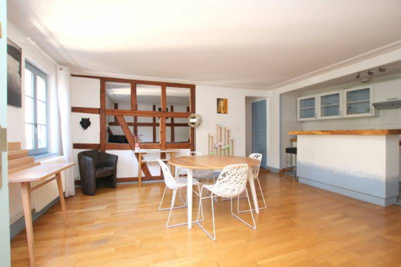 HYPER CENTRE – GRAND RUE - RARE - 3 PIECES NON MEUBLE