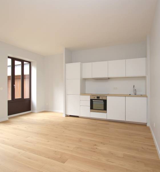 Hyper-centre, Rue d’Austerlitz, ancien atelier entièrement réaménagé de 38,09 M²