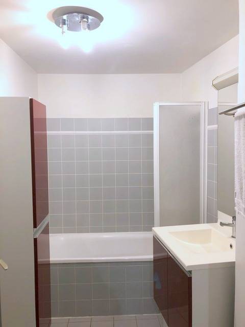 HYPER CENTRE – GRAND RUE - RARE - 3 PIECES MEUBLE