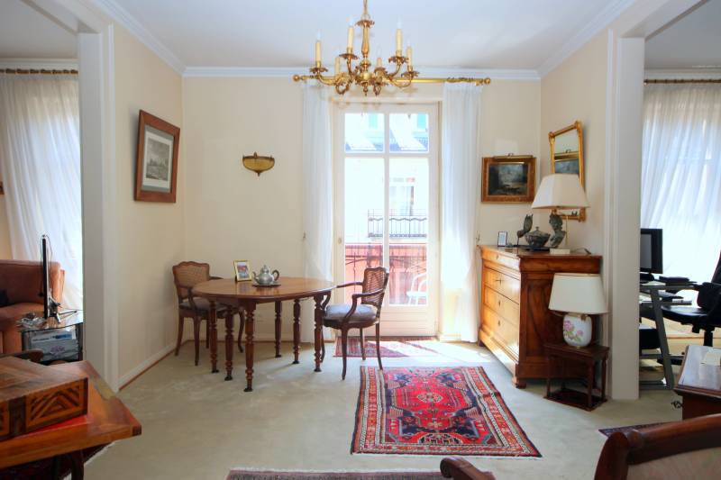 VENDU - ORANGERIE rue Sleidan Appartement 3 pièces 87 m² étage élevé avec ascenseur