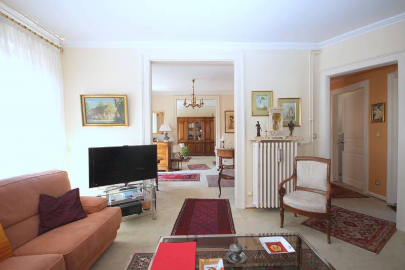 VENDU - ORANGERIE rue Sleidan Appartement 3 pièces 87 m² étage élevé avec ascenseur