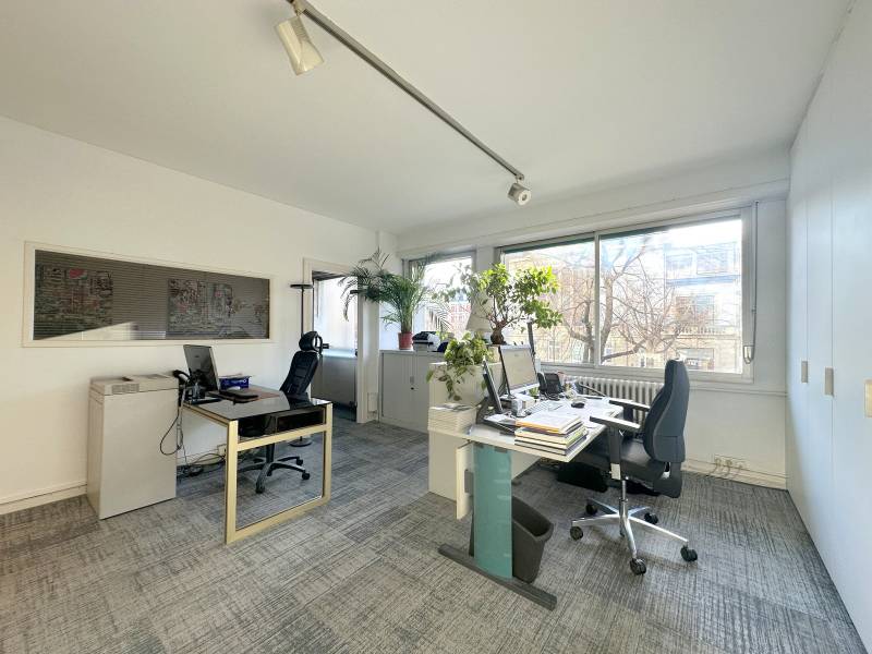 VENDU - STRASBOURG – ORANGERIE – BUREAUX 4 PIECES CLIMATISES– CAVE – GARAGE – ASCENSEUR ACCESSIBLE DE PLAIN-PIED