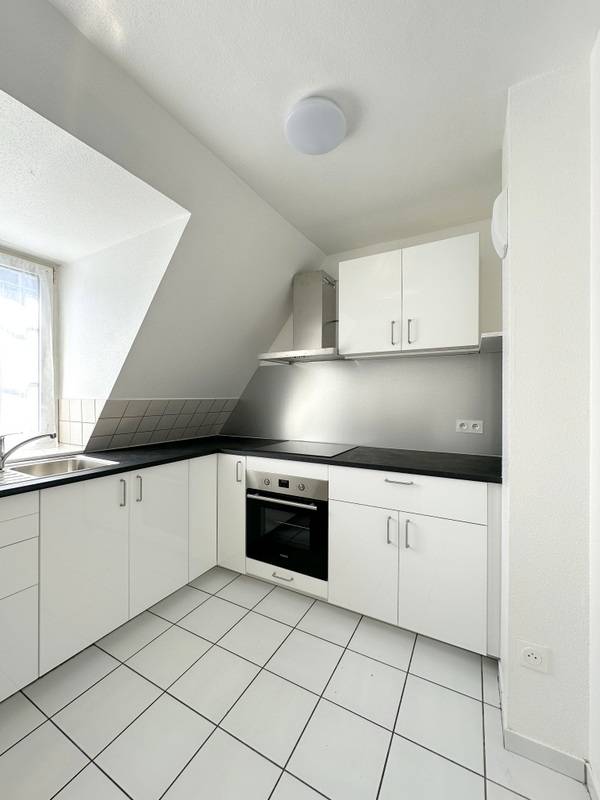 STRASBOURG – KRUTENAU – PROX FACS- APPARTEMENT 2 PIECES 41 M² - ETAGE ELEVE - ASCENSEUR