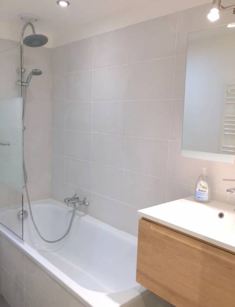 CENTRE VILLE – STUDIO MEUBLE ET EQUIPE